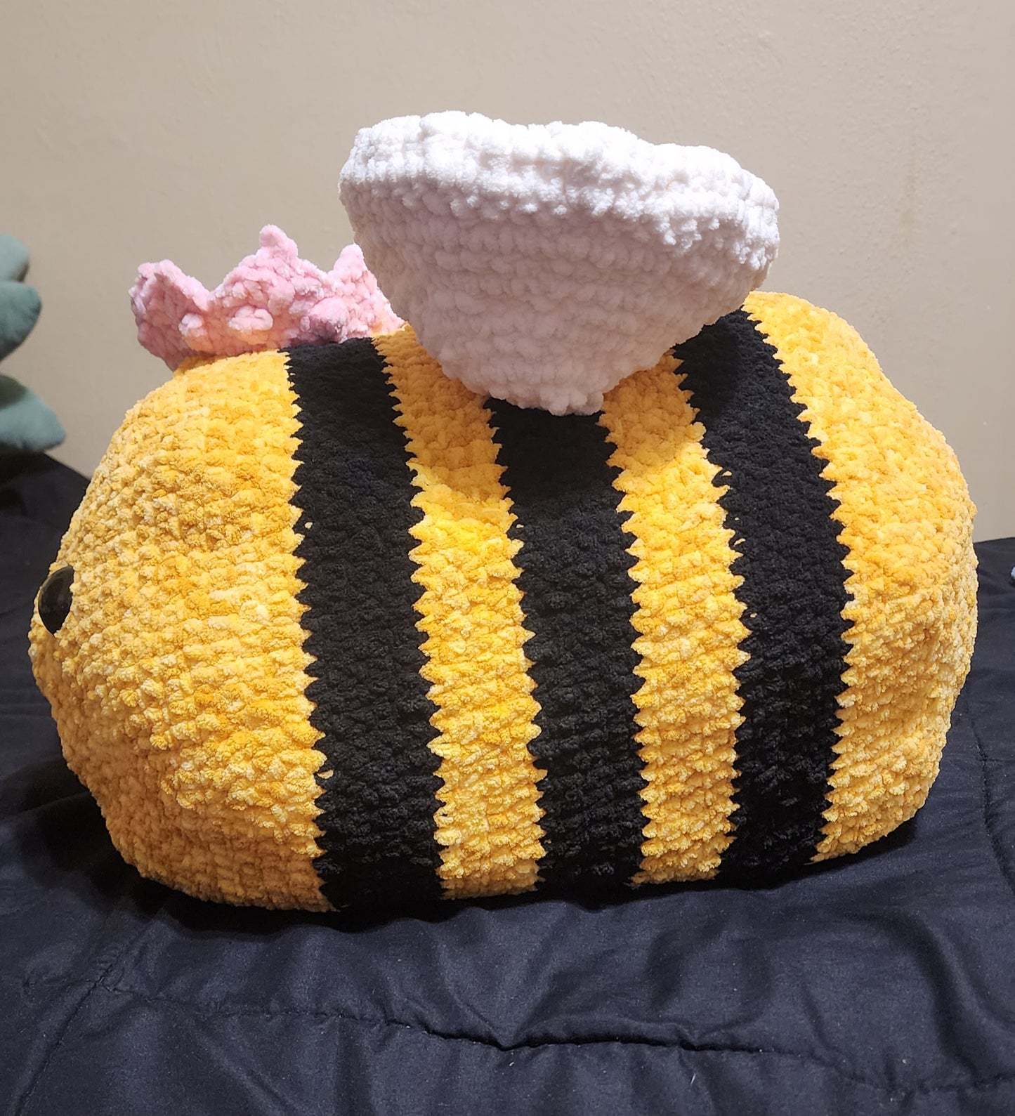 Jumbo Bee
